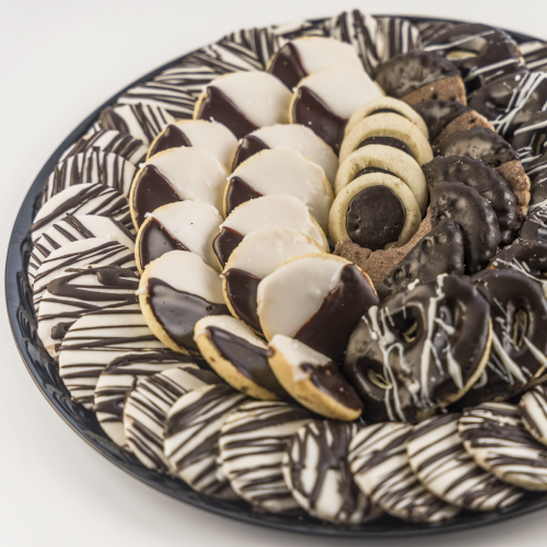 BDR02L-1 large black and white cookie platter 1