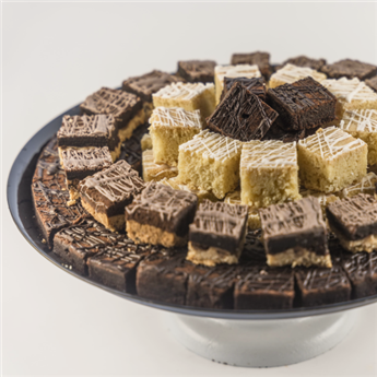 BDR09L-1 large brownie platter with white and dark chocolate drizzle 2